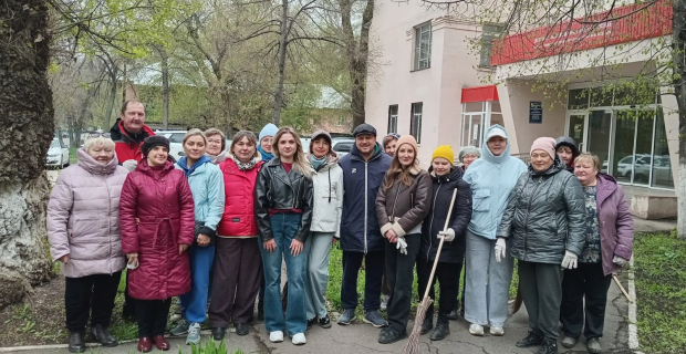 Сегодняшний субботник в ГБУЗ СО СГКБ №8: погода подвела, но не дух!