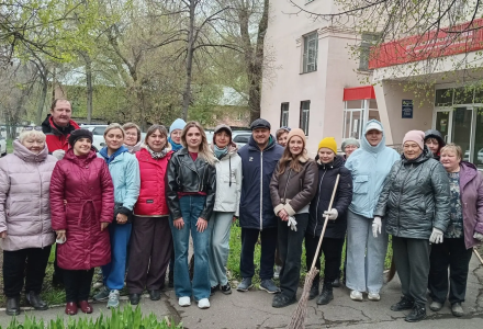 Сегодняшний субботник в ГБУЗ СО СГКБ №8: погода подвела, но не дух!